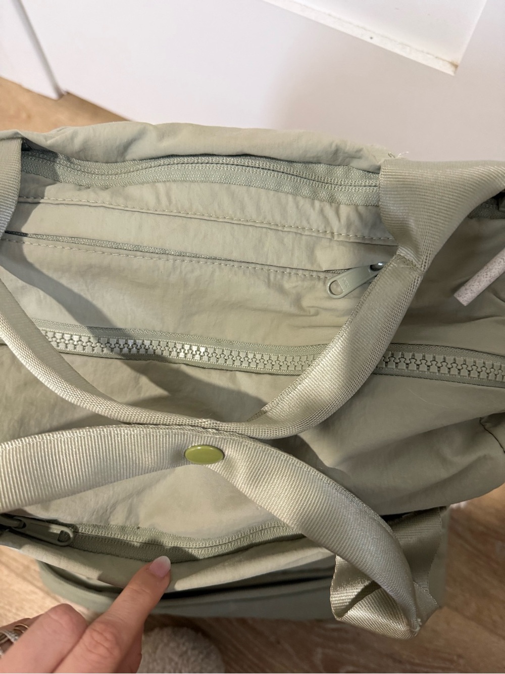 The North Face woman’s Sage Green Utility Tote Backpack - Picture 7 of 8